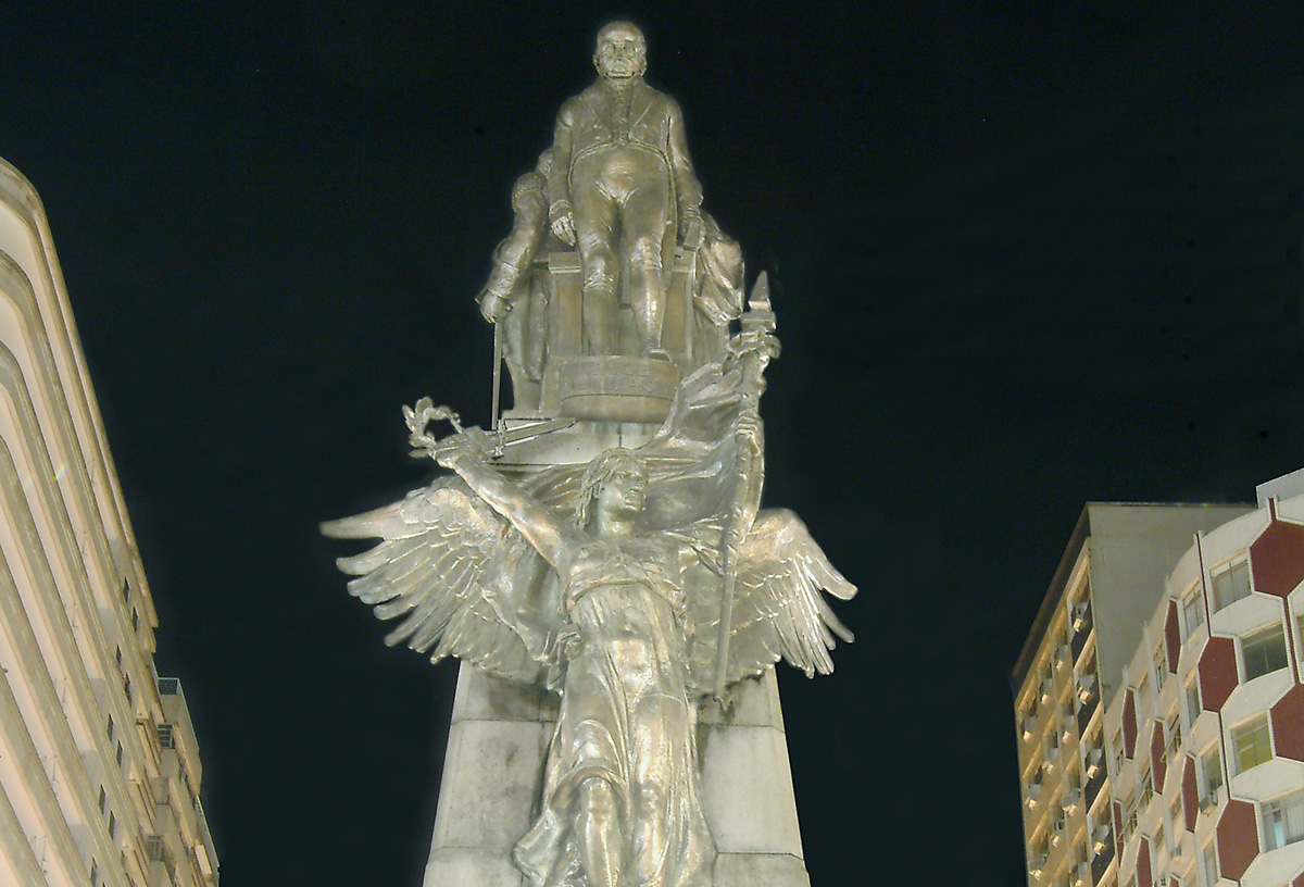 Detalhe do Monumento aos Andradas<a style='float:right;color:#ccc' href='https://www3.al.sp.gov.br/repositorio/noticia/07-2008/andrada para manchete agencia.jpg' target=_blank><i class='bi bi-zoom-in'></i> Clique para ver a imagem </a>